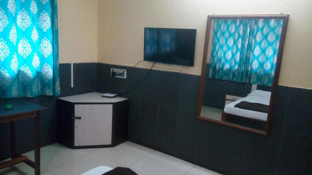 بانفيل Hotel Sarang Lodge المظهر الخارجي الصورة