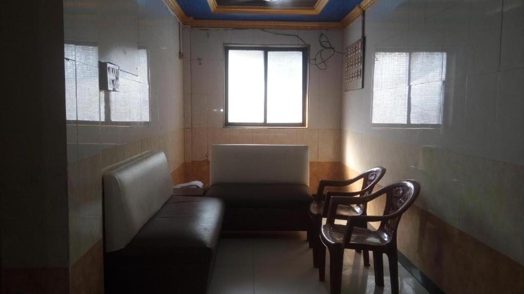 بانفيل Hotel Sarang Lodge المظهر الخارجي الصورة
